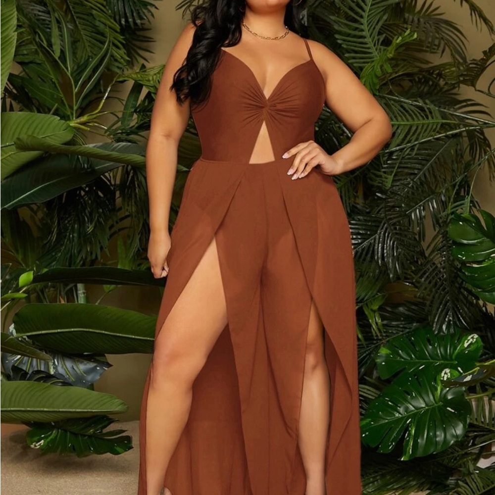 SHEIN SXY Plus Solid Ruched Bust Split Thigh Jumpsuit